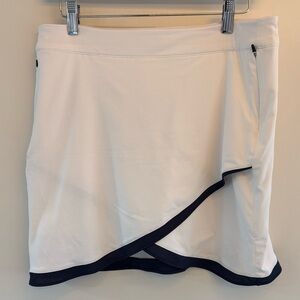 Peter Millar White and Navy Athletic Skirt